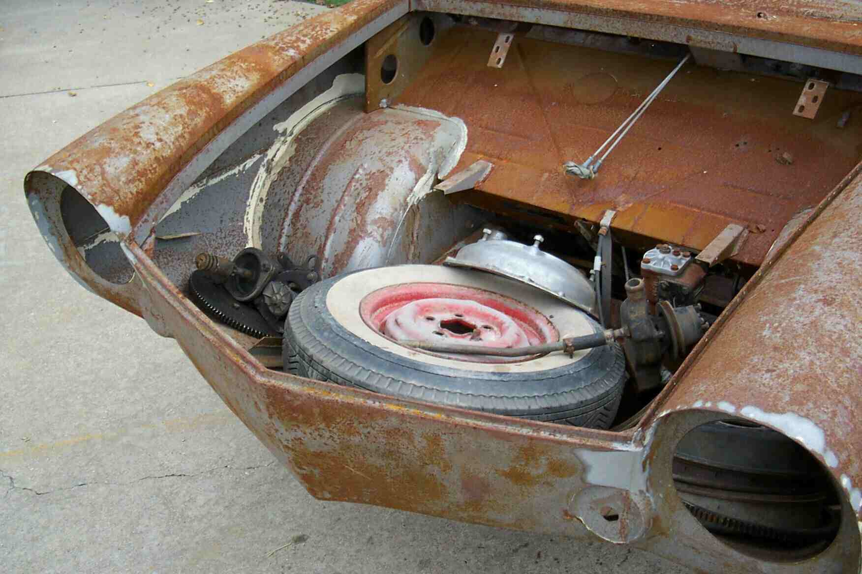 No matched luggage?